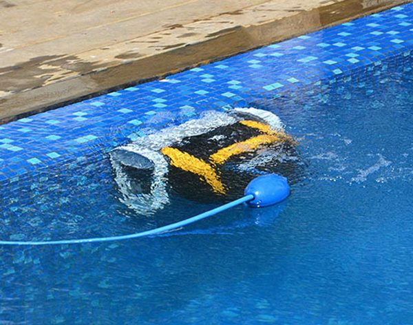 Dolphin E25 Poolroboter <10m – Bild 9